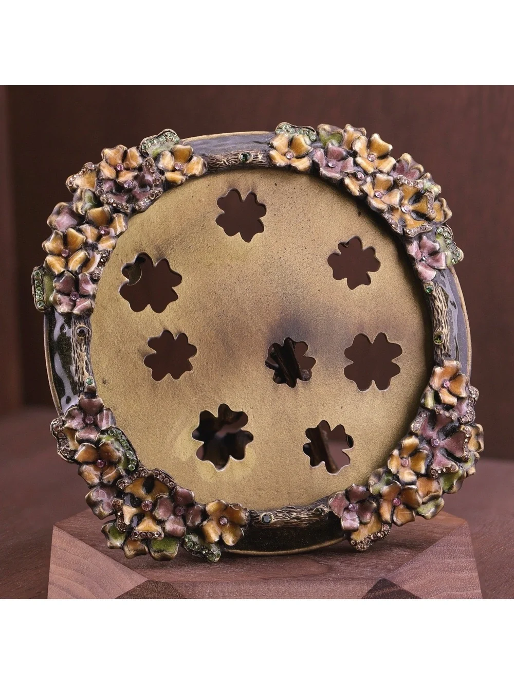 Jay Strongwater Round Floral Enamel & Swarovski Crystal Picture Frame 4.5